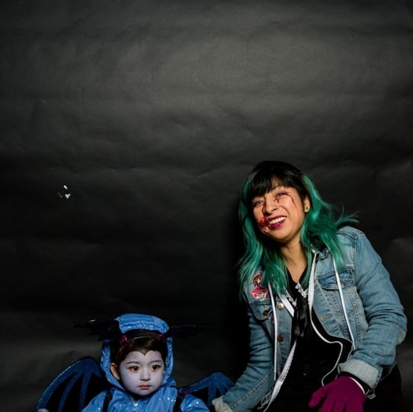 Meet your Posher, Aura - Picture 3 of 4